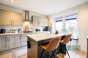 Photo 28- click for photo gallery